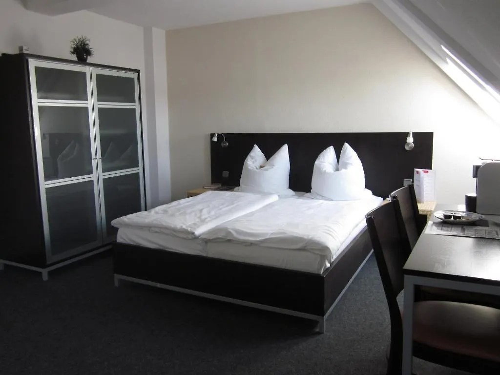 Rheinstation Hotel Cologne 3*,